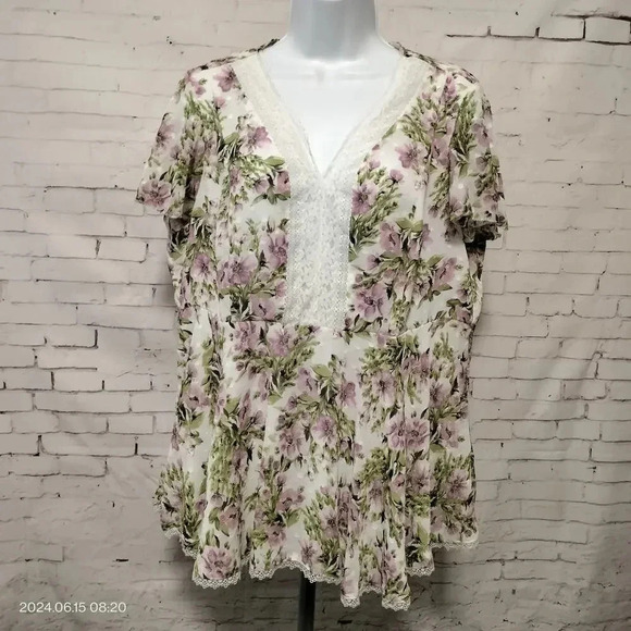Torrid size 00 Floral Pattern Short Sleeves Lace Cottage Core Top Blouse - Picture 1 of 10